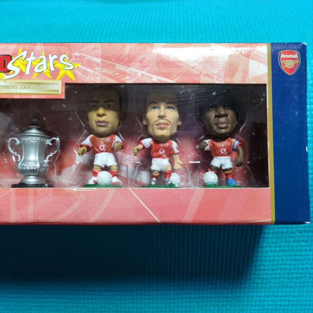 ★新品　コリンシアン　　優勝記念　アーセナルフィギュアセット 6体