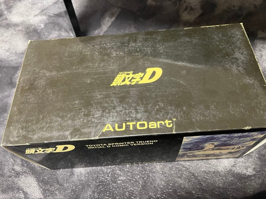 AUTOart 1/18　トヨタ スプリンター トレノ (AE86) 頭文字 D
