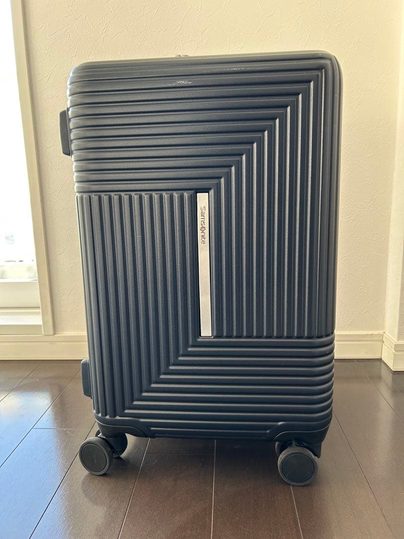 サムソナイト　キャリーケース　35ℓ