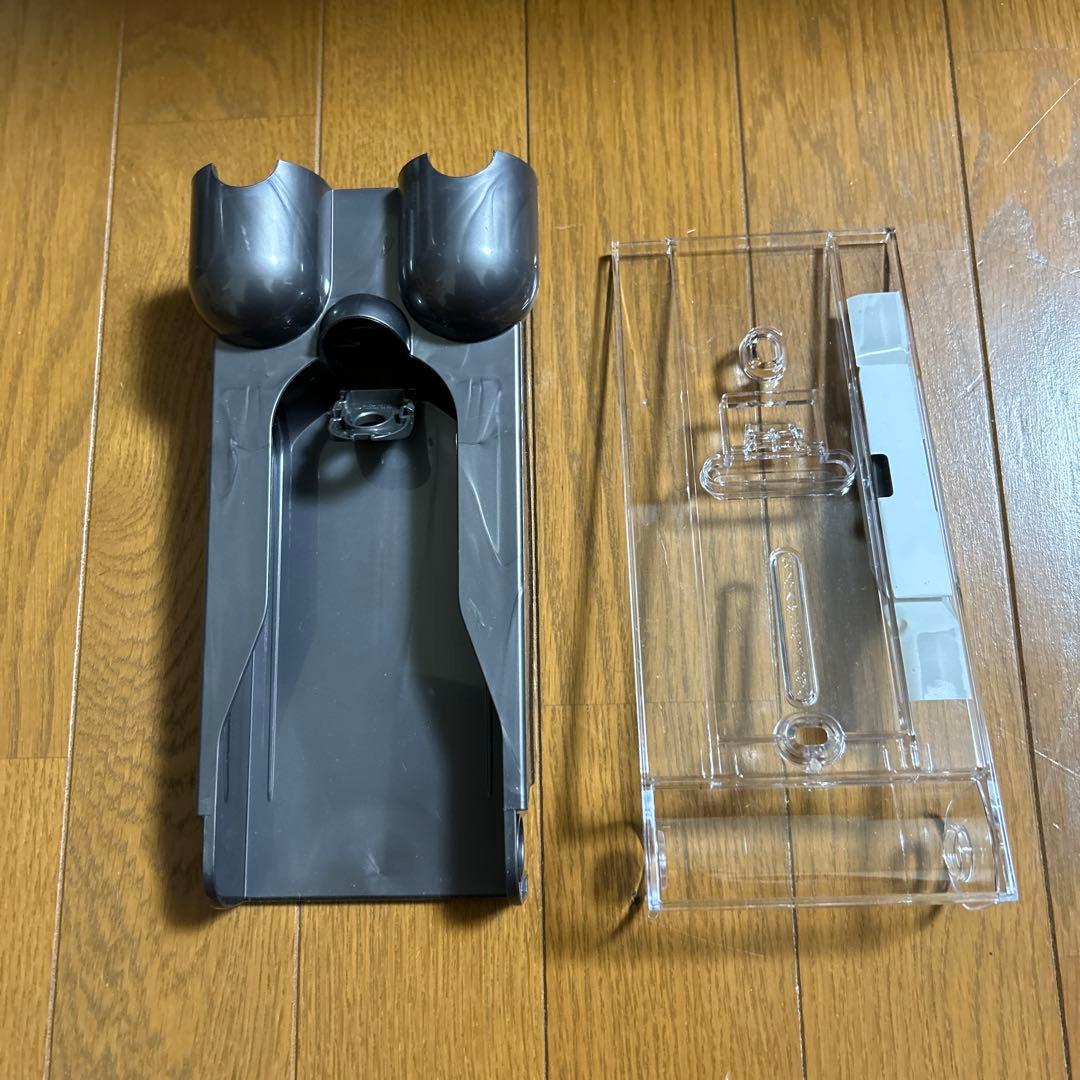 新品　Dyson cyclone ヘッドセット、　ミニヘッド他多数付き