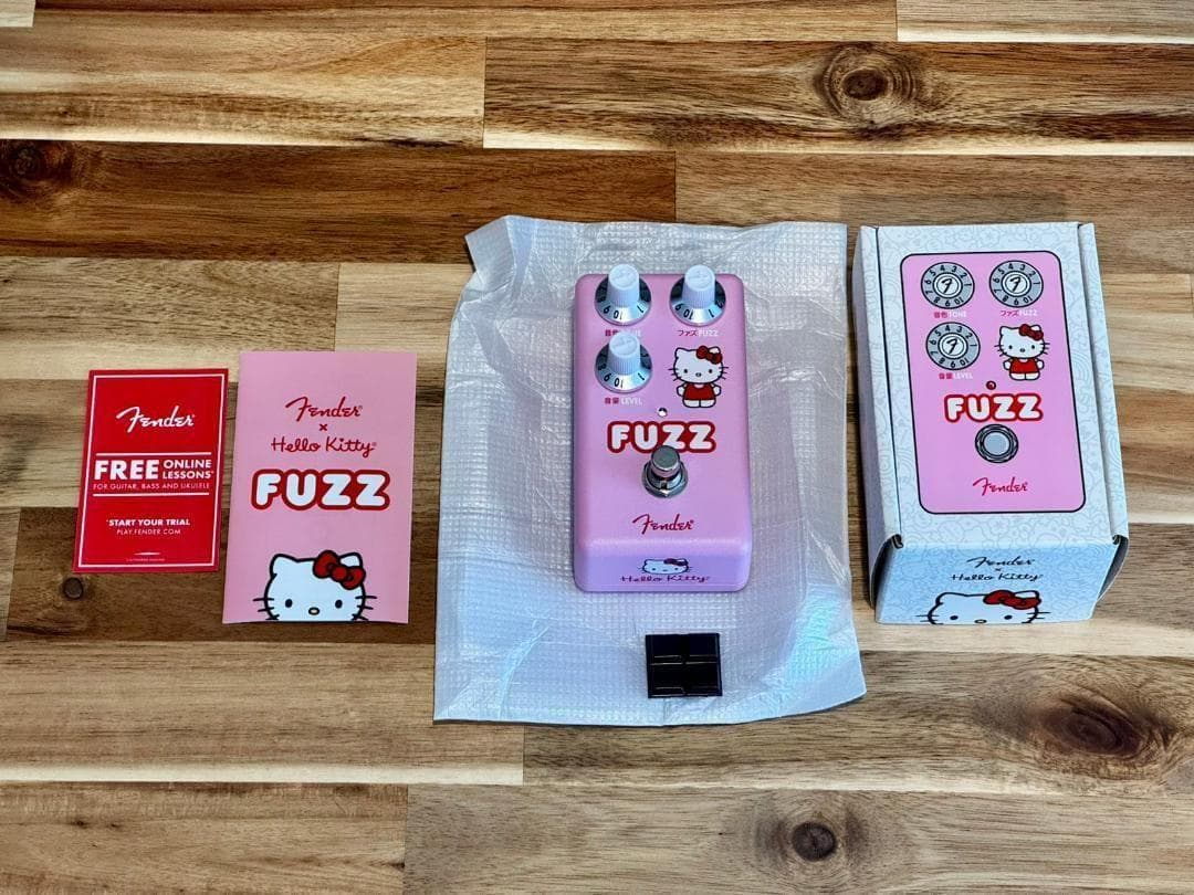 Fender Hello Kitty Fuzz ギター エフェクター