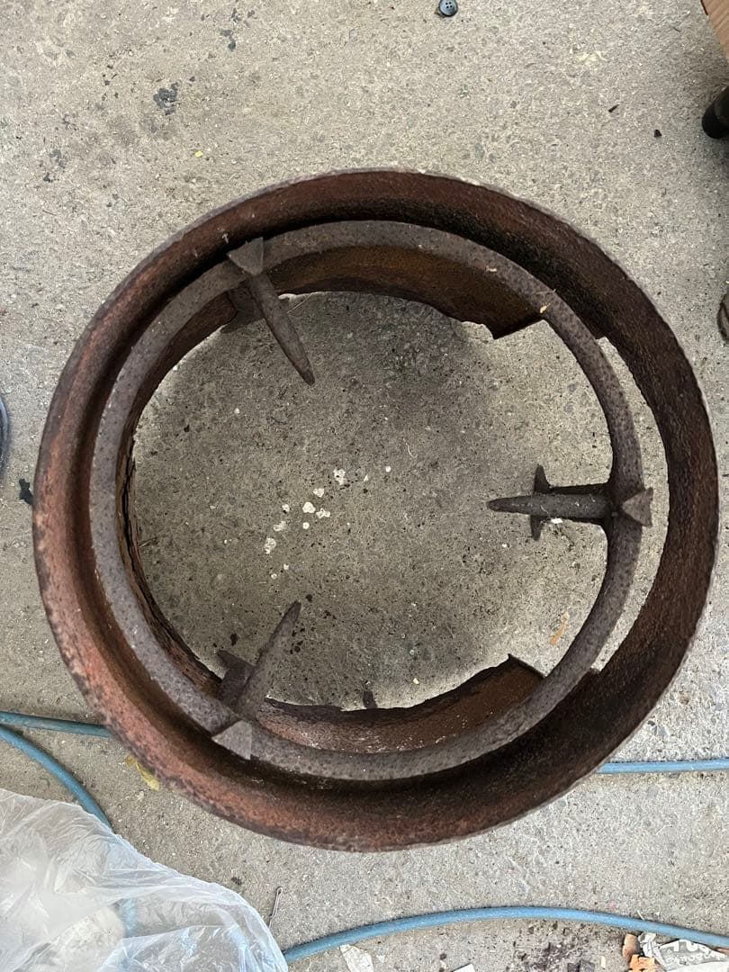 時代物レトロ茶釜セット　 (鋳鉄製　鉄器火鉢)+(茶釜 風炉釜 羽釜 アルミ製)