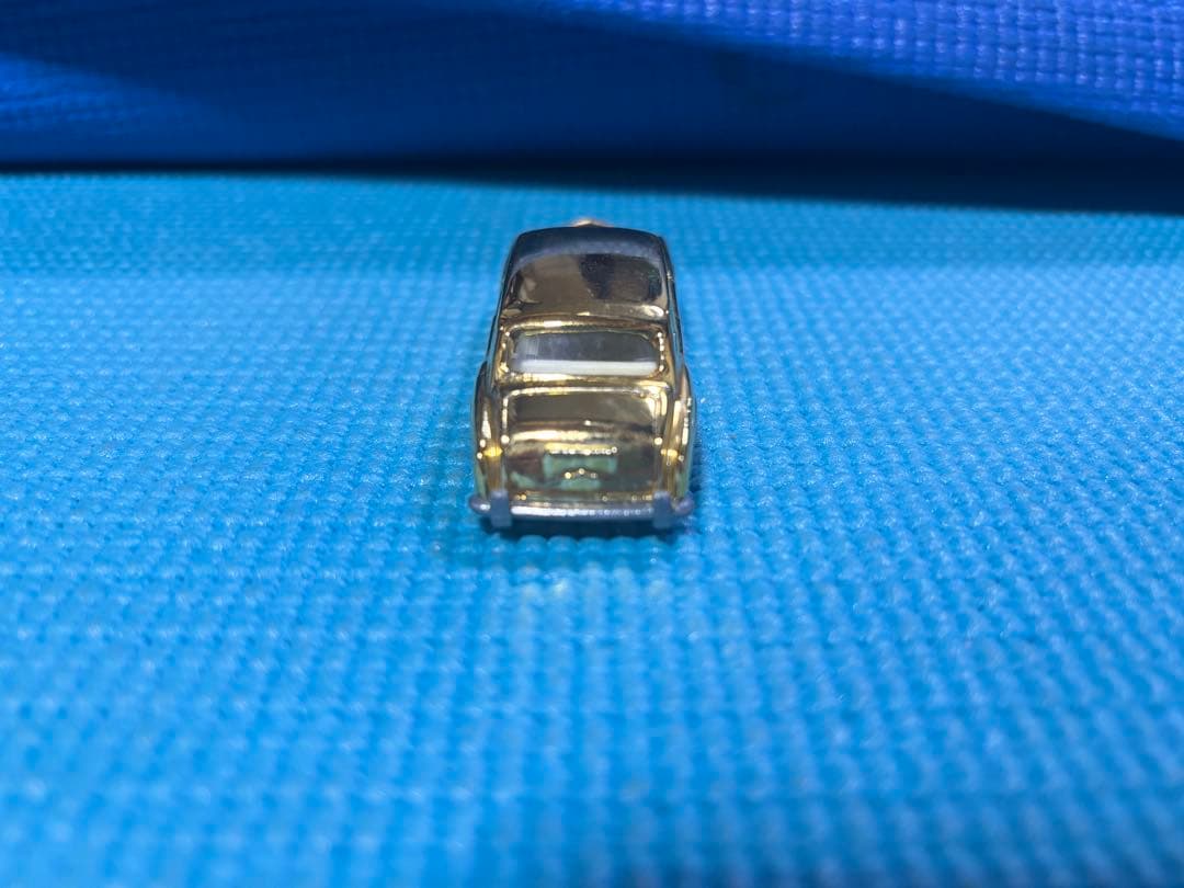 トミカ　ロールスロイス　金メッキ