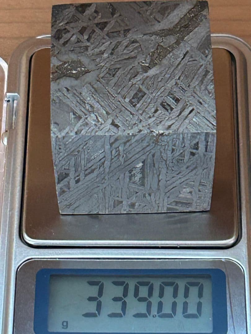 アルタイ隕石キューブ厳選標本339.00g
