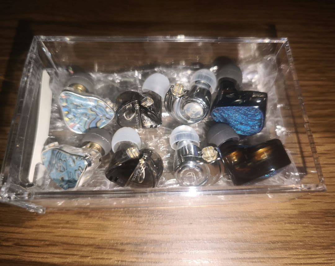 中華イヤホン・ケーブル、アクセサリ類等まとめ売り