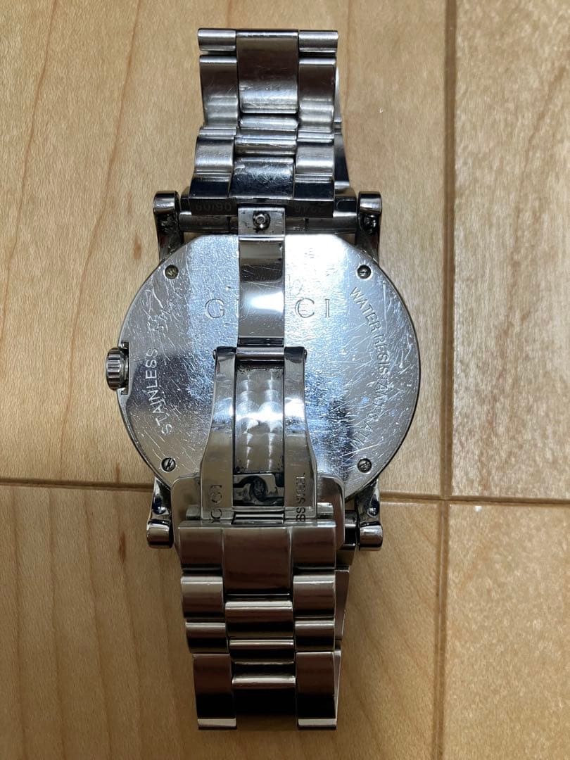 GUCCI アナログ腕時計 シルバー