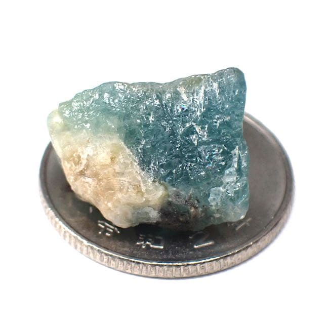 【マダガスカル産】グランディディエライトの原石⑥