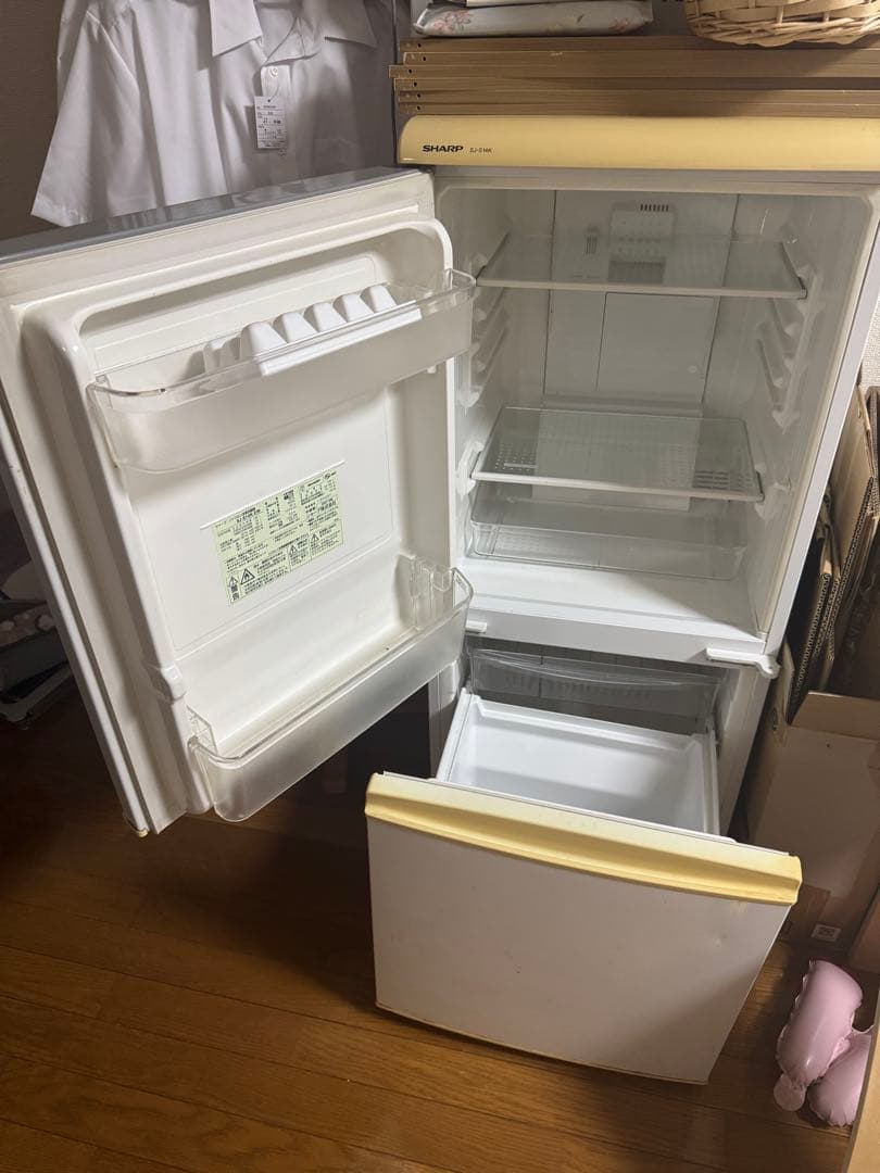【送料込み】SHARP SJ-S14K-EW 冷蔵庫 135L