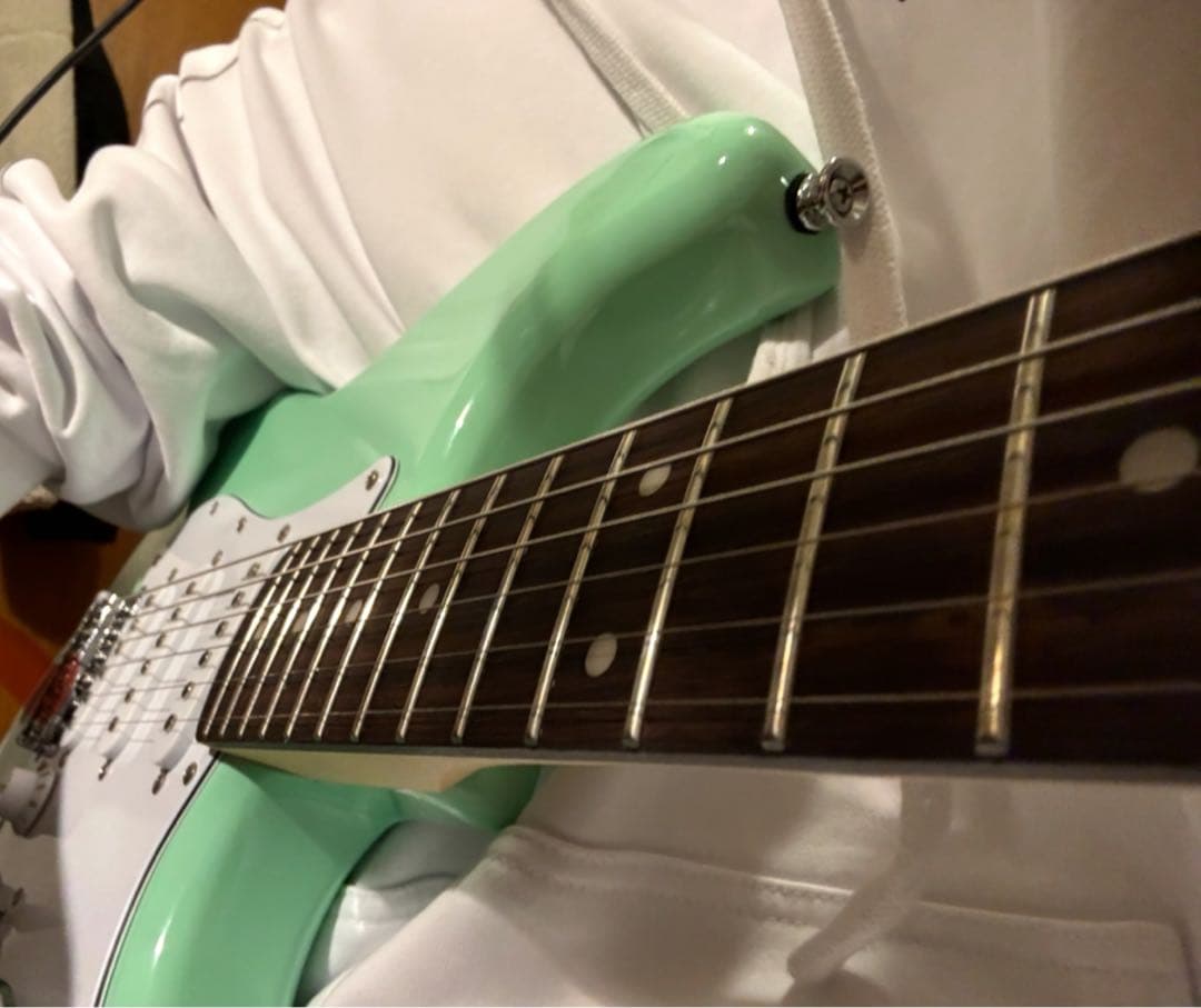 ギター Squier stratocaster