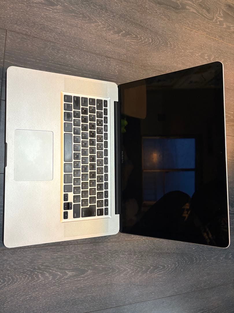 Apple MacBook Pro 2010 A1286シルバー