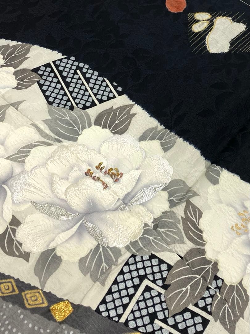 振袖 仮絵羽 金駒 銀駒 金彩 紋意匠 牡丹 正絹 未仕立て品 八掛付き