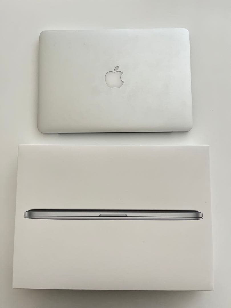 【限定値下!12/25まで】Apple MacBook Pro 13インチ