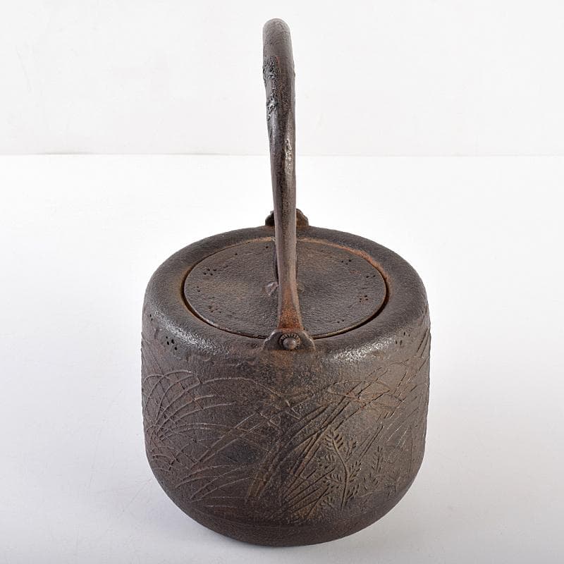 煎茶道具　南部鉄器　金澤雀州造　薄文　筒形　鉄瓶　鉄壷　D　R7726