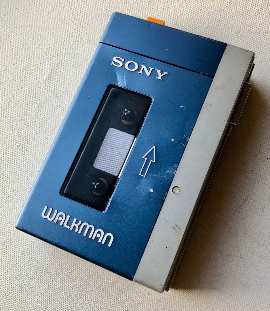 ボコボコに負けないで輝く⭐️TPS-L2 ソニー初代ウォークマン可動品J