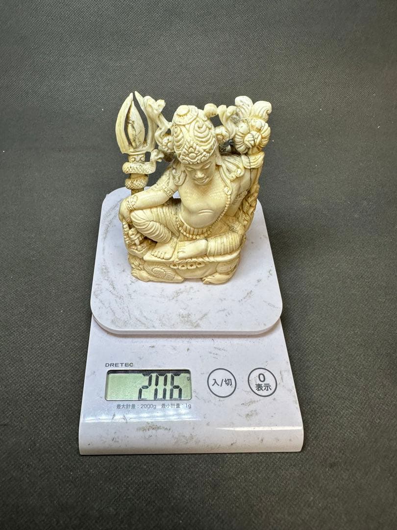 極上　置物　チベット　仏像　天然素材　アンティーク　和彫　置物　骨董　飾り物