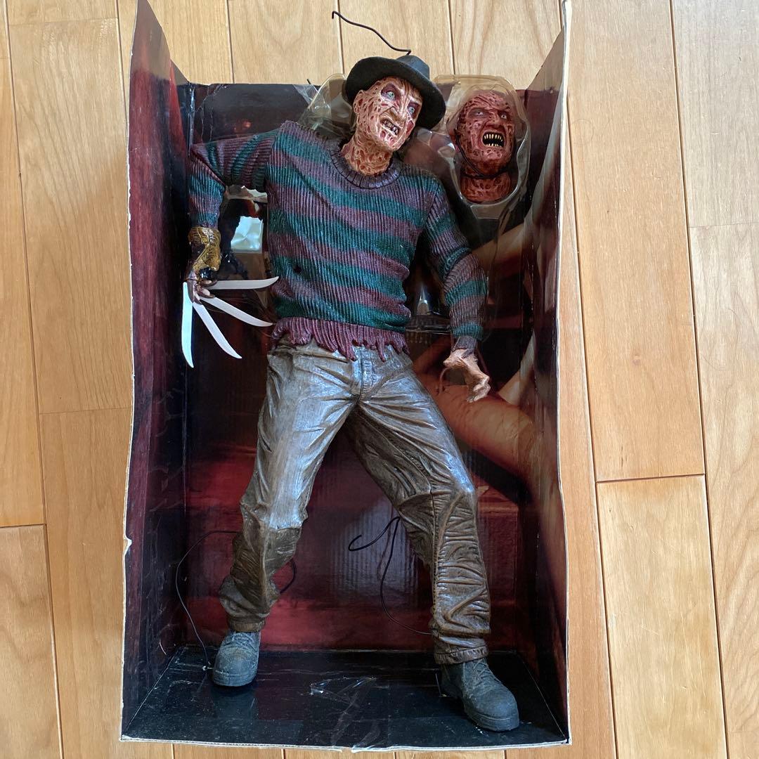 Freddy Krueger 18インチ フィギュア　エルム街の悪夢