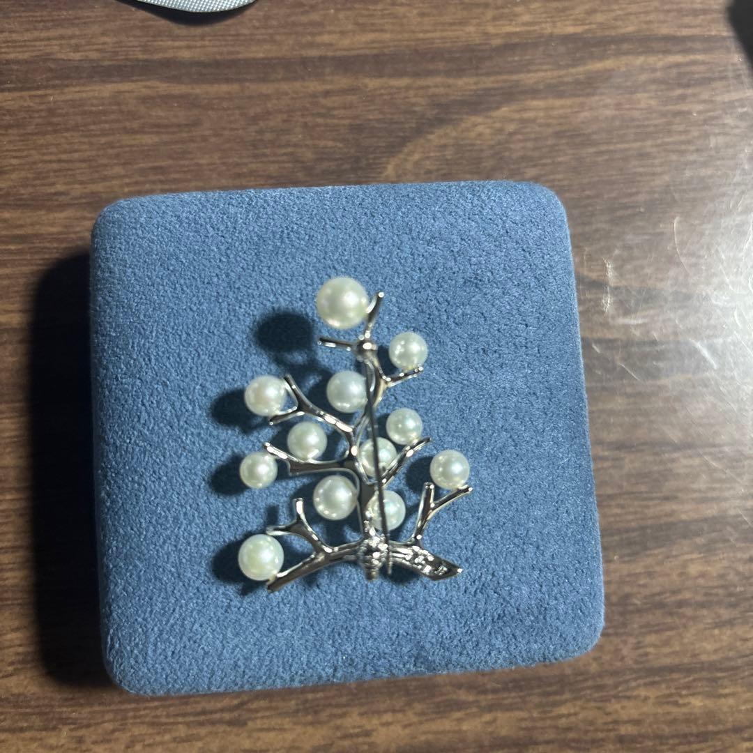 MIKIMOTO 真珠ブローチ 樹木デザイン