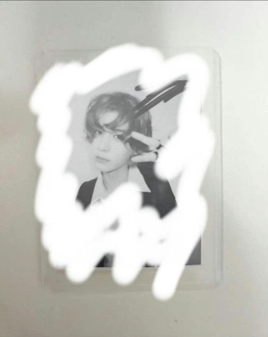 BOYNEXTDOOR KCON2025 白黒イハンポラロイド風レアイラスト