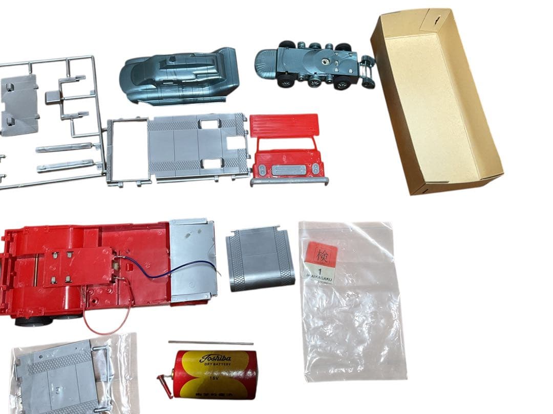 ろいくろイマイ キャプテン・スカーレット スペクトラム