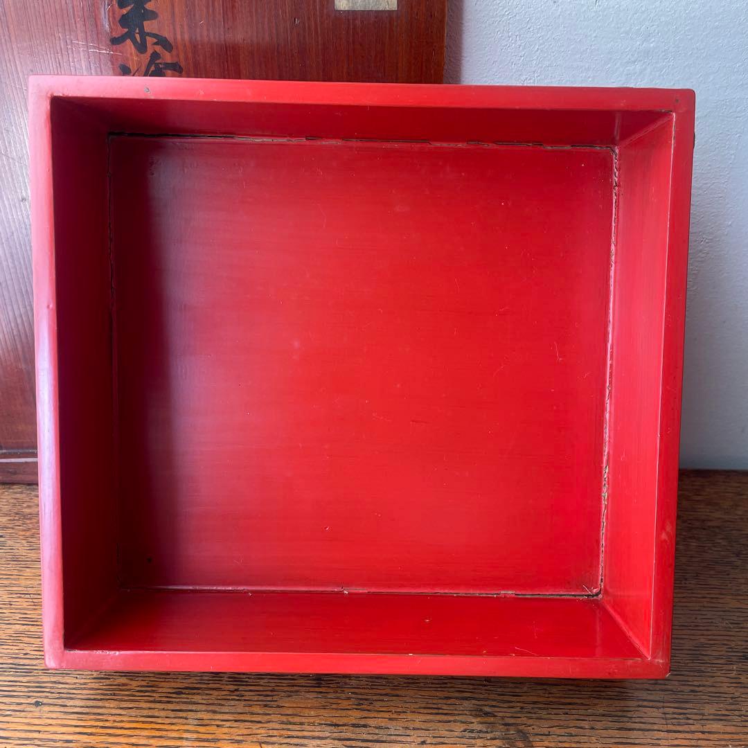 時代物　琉球漆器　重箱　５段　朱塗り　木箱入り　堆錦　東洋骨董　漆器