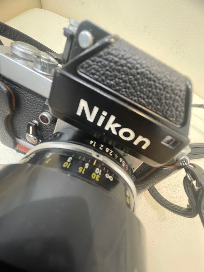 Nikon フィルム一眼レフカメラ 50mmレンズ付き&ビンテージカメラ