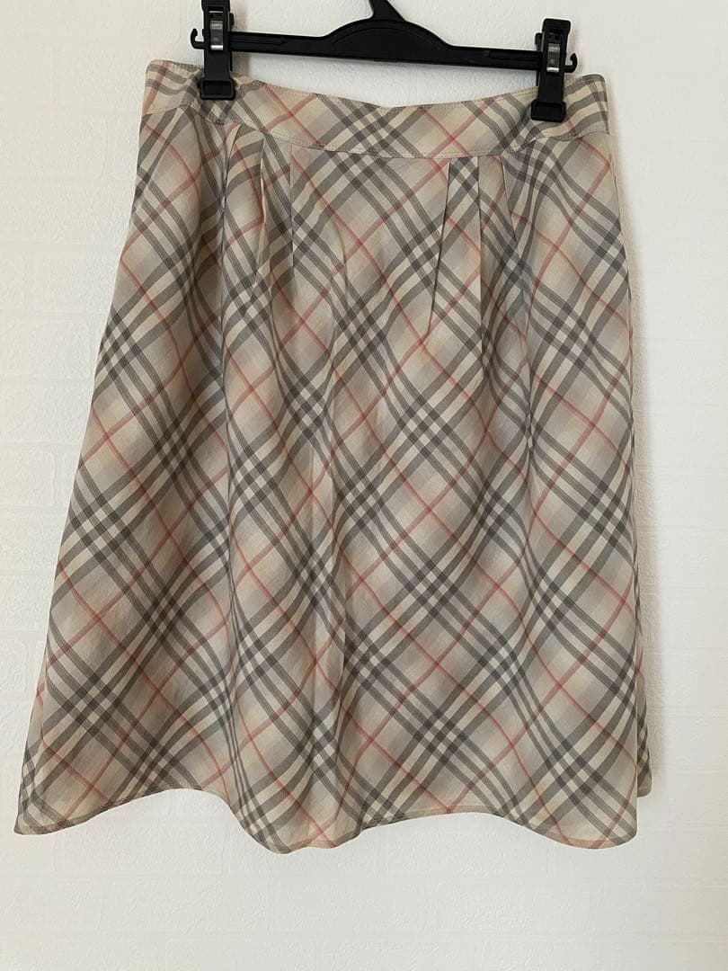 バーバリーロンドン スカート 大きいサイズ