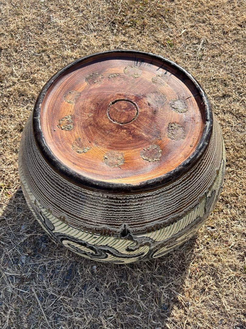 大型火鉢　装飾的な模様の 陶器　昭和初期　昭和レトロ