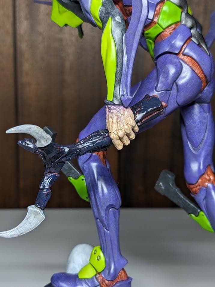 海洋堂　ARTPLA エヴァンゲリオン初号機 　塗装済み完成品