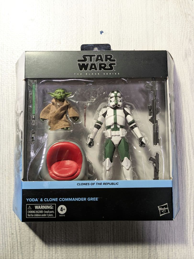 スターウォーズ　ブラックシリーズ　ヨーダ & コマンダーグリー
