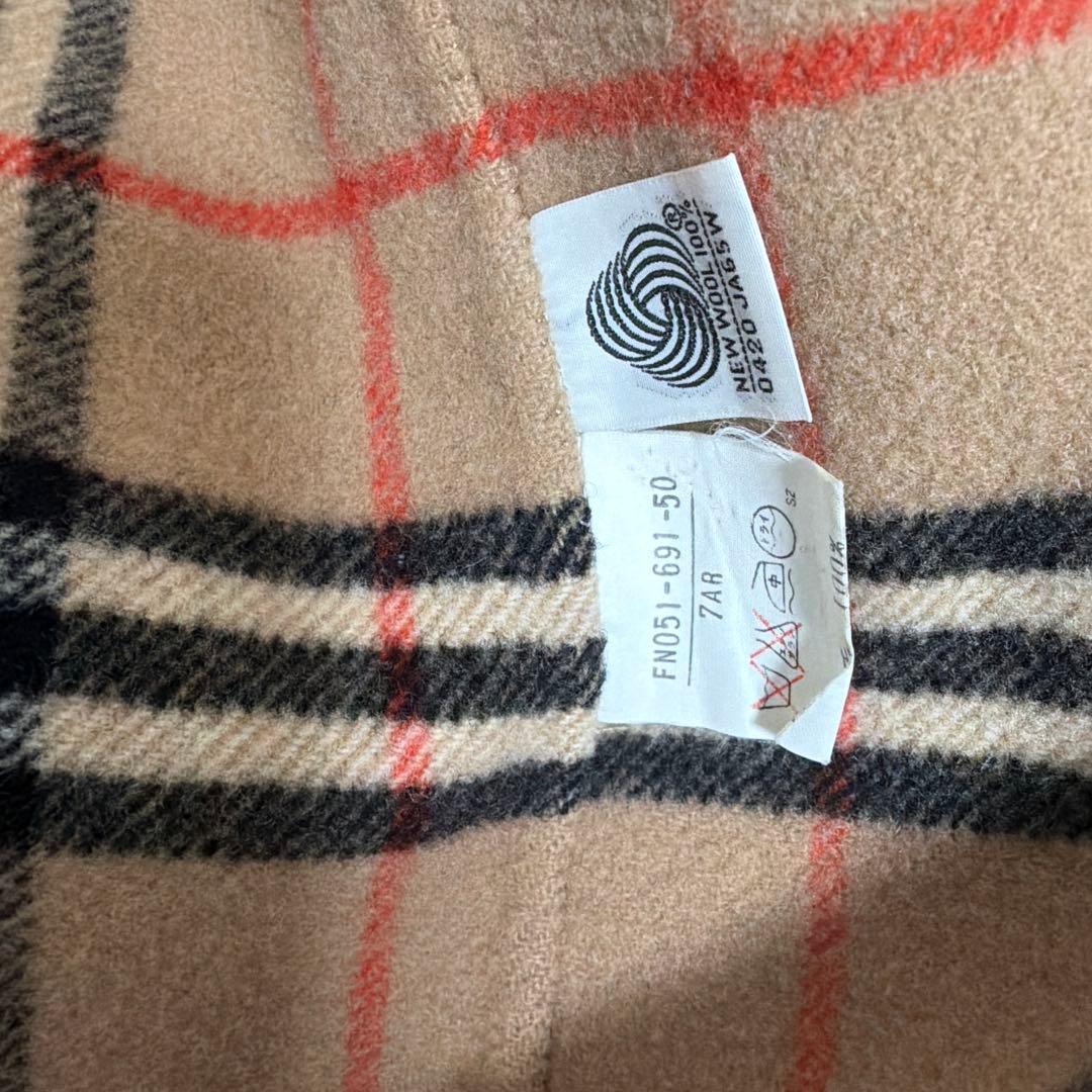 ベージュ ダブルブレスト チェスターコート