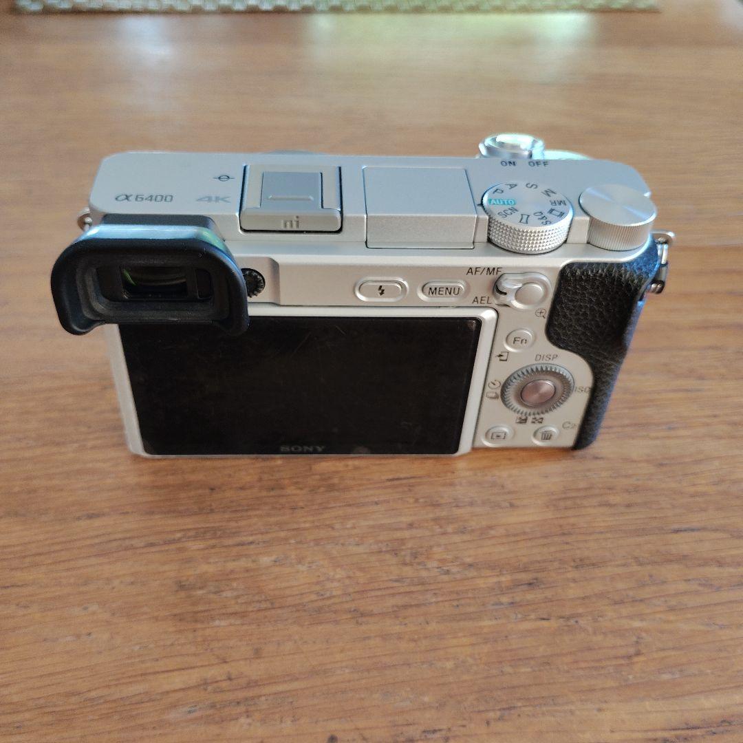 SONY α6400 シルバー ミラーレス一眼 ジャンク品　レンズなし