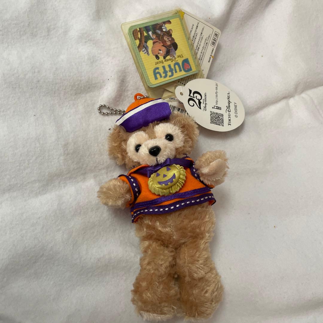 美品 ダッフィー ハロウィン Duffy 25周年 ぬいば ぬいぐるみバッジ