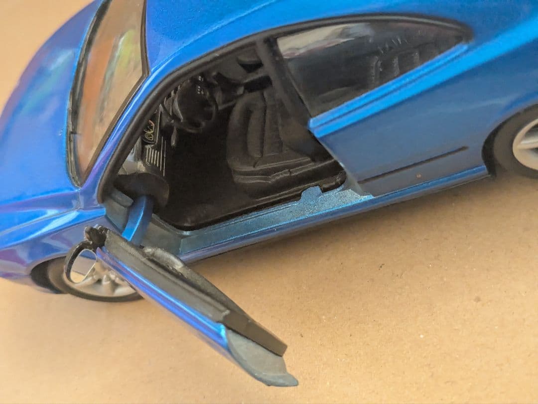 プジョー 406 クーペ　1/24　ミニカー　WELLY　ウィリー