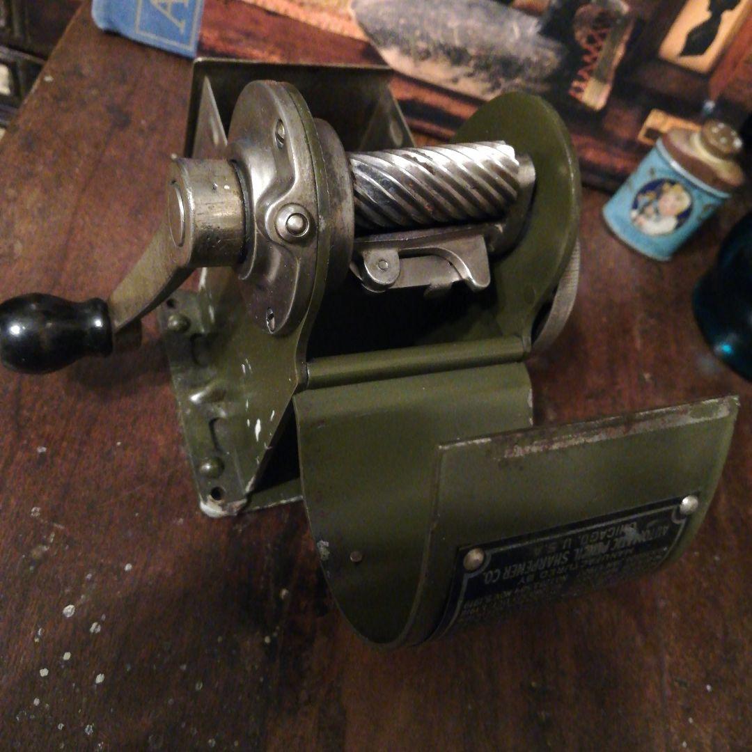 米国シカゴ アンティークWizerdウィザード鉛筆削り☆ステーショナリー文房具