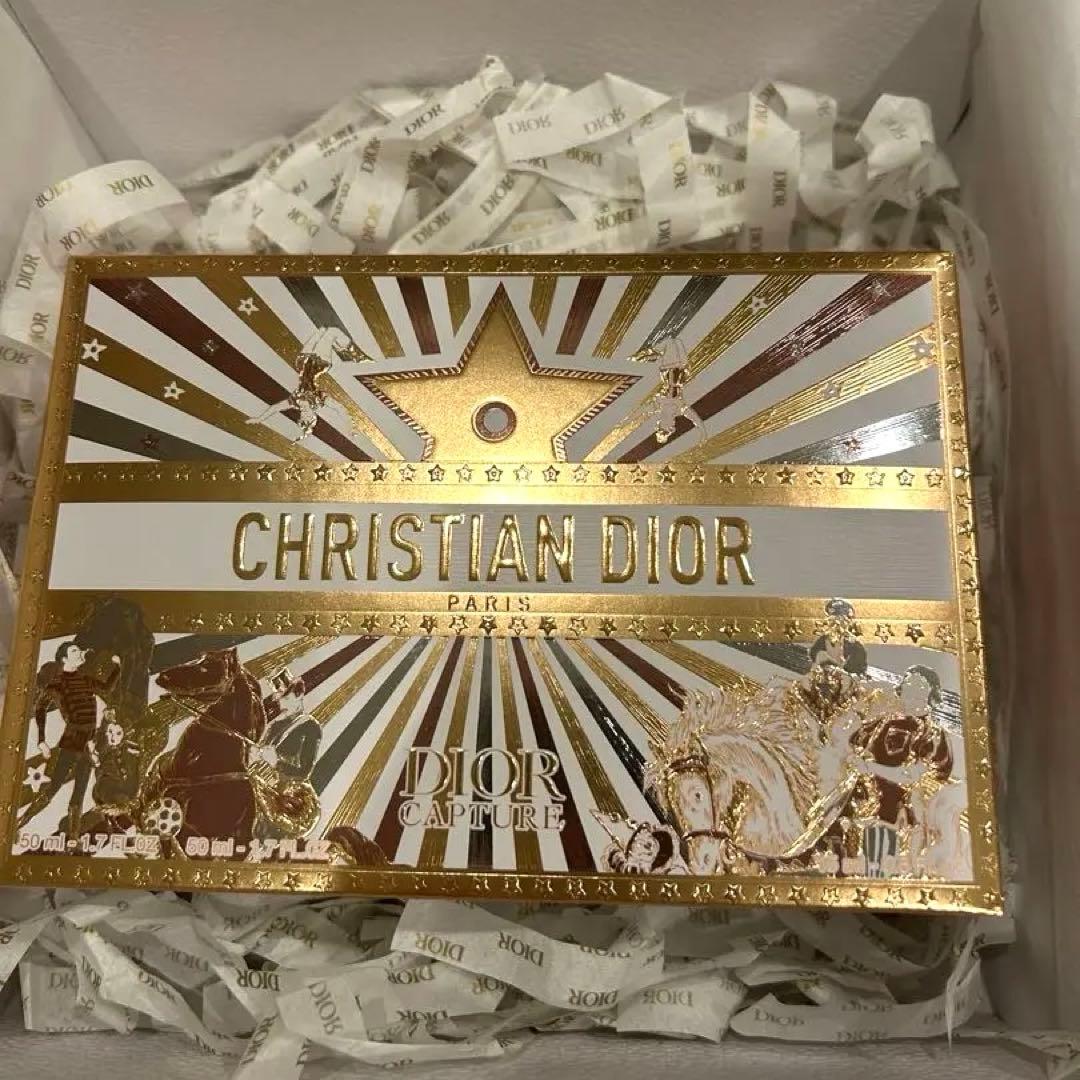 ディオール カプチュールホリデー 2025
