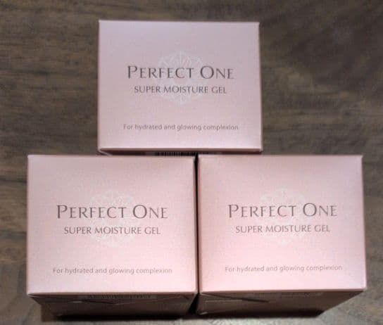 パーフェクトワン 薬用スーパーモイスチャージェル 50g 3個