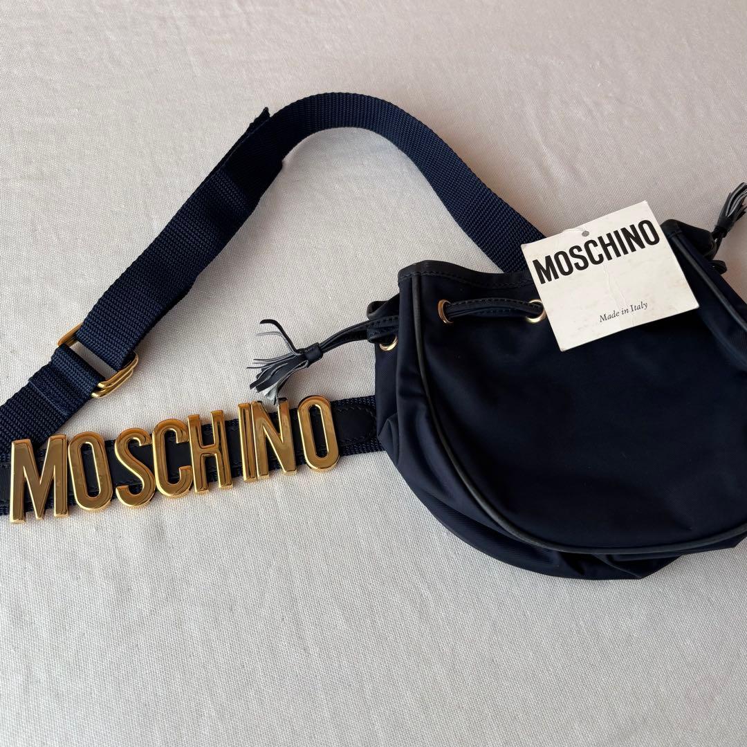 ネイビー×ゴールド モスキーノ ショルダーバッグ 肩掛け 斜め掛け