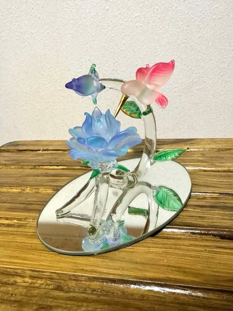 ガラス製花と鳥の装飾品 鏡面台座付き（希少品）
