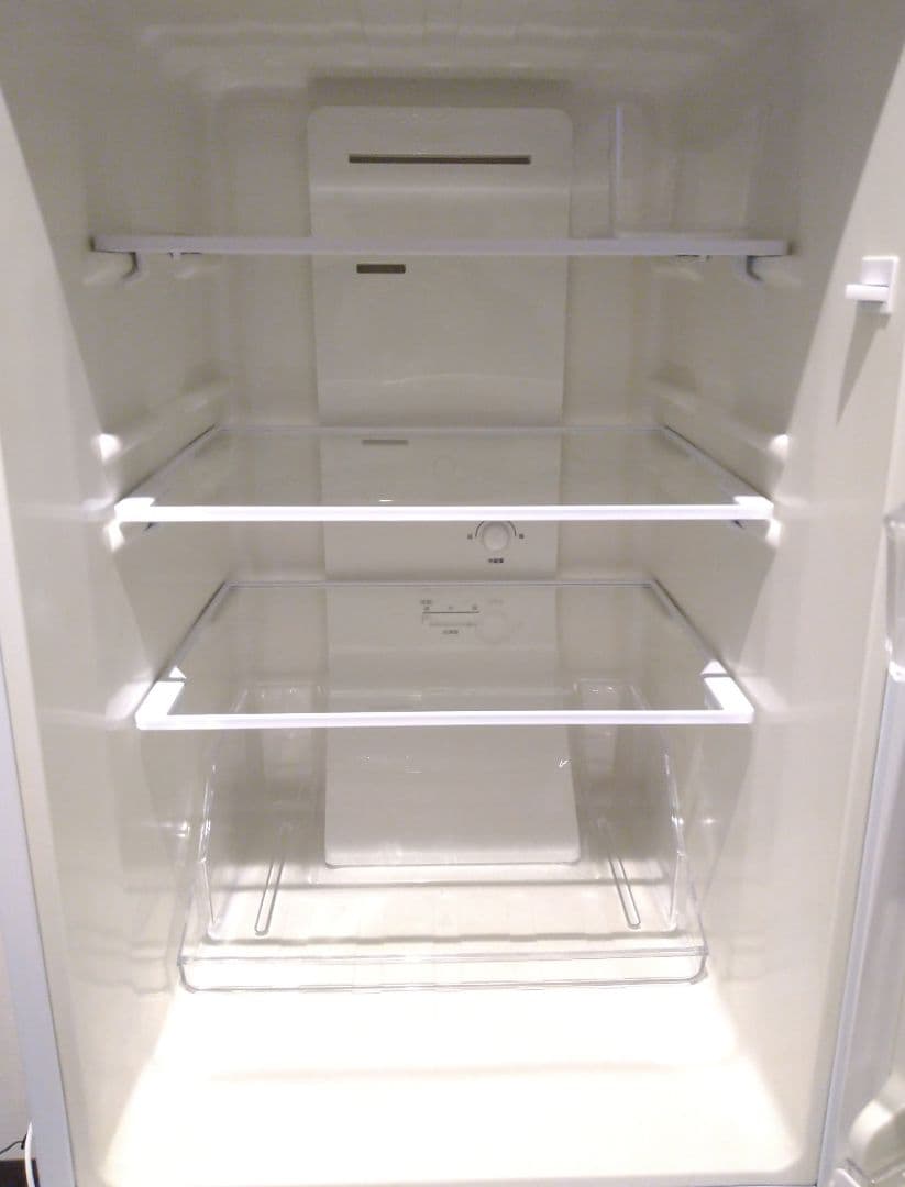 ヤマダセレクト 2ドア冷蔵庫 YRZ-F15G1 ホワイト 右開き・156L