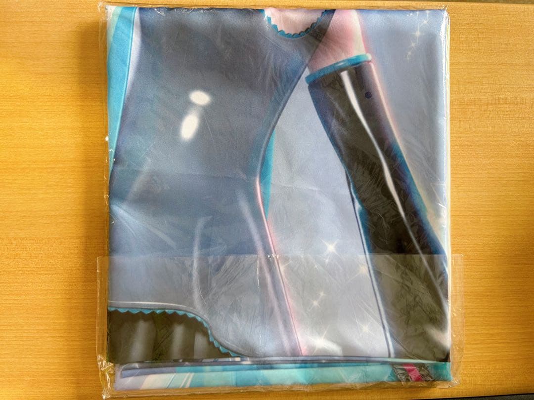 初音ミク　等身大タペストリー