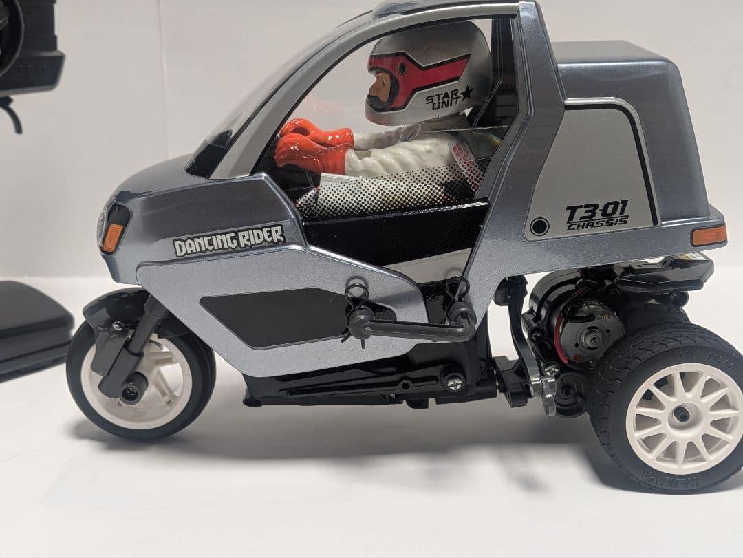 TAMIYA 1/8ダンシングライダーT3-01 2.4GHzフルセット