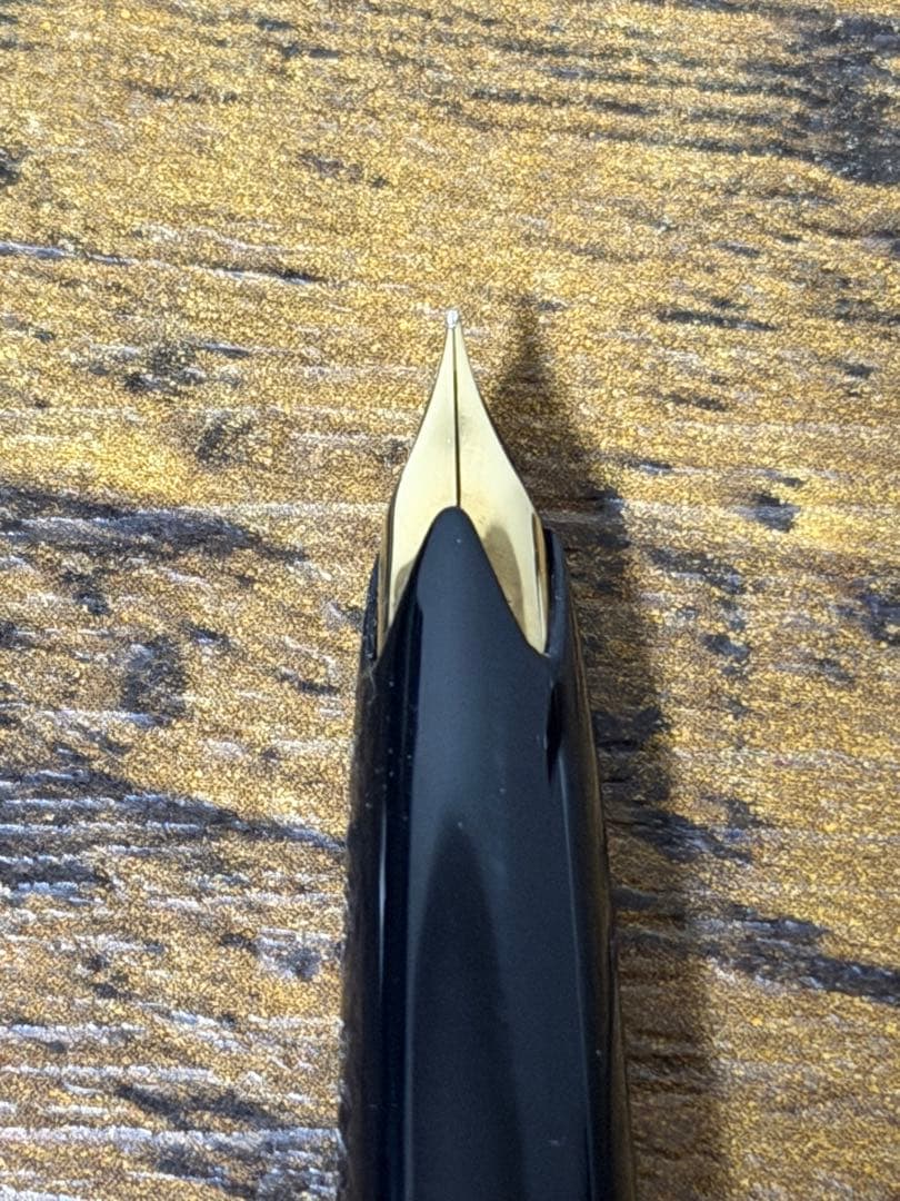 筆記確認＆洗浄済　1960年代　モンブラン　12 万年筆 18金　ゴールド　細字