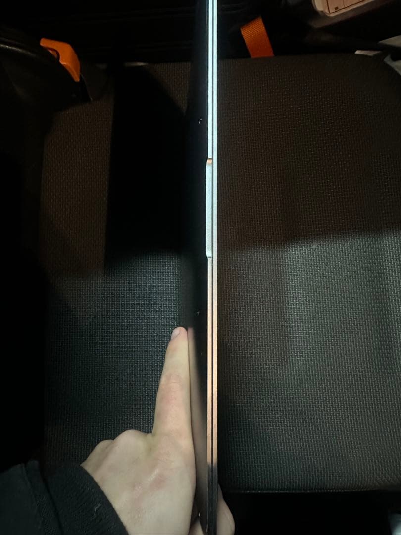 Apple MacBook Ｍ１　8GB 256GB