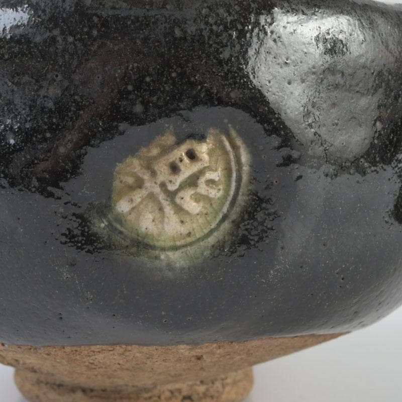 茶道具　楽吉左衛門　黒楽数印茶碗　V　9668