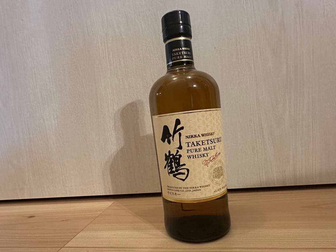 【新品未開栓】ピュアモルトウイスキー 竹鶴【並行輸入品】