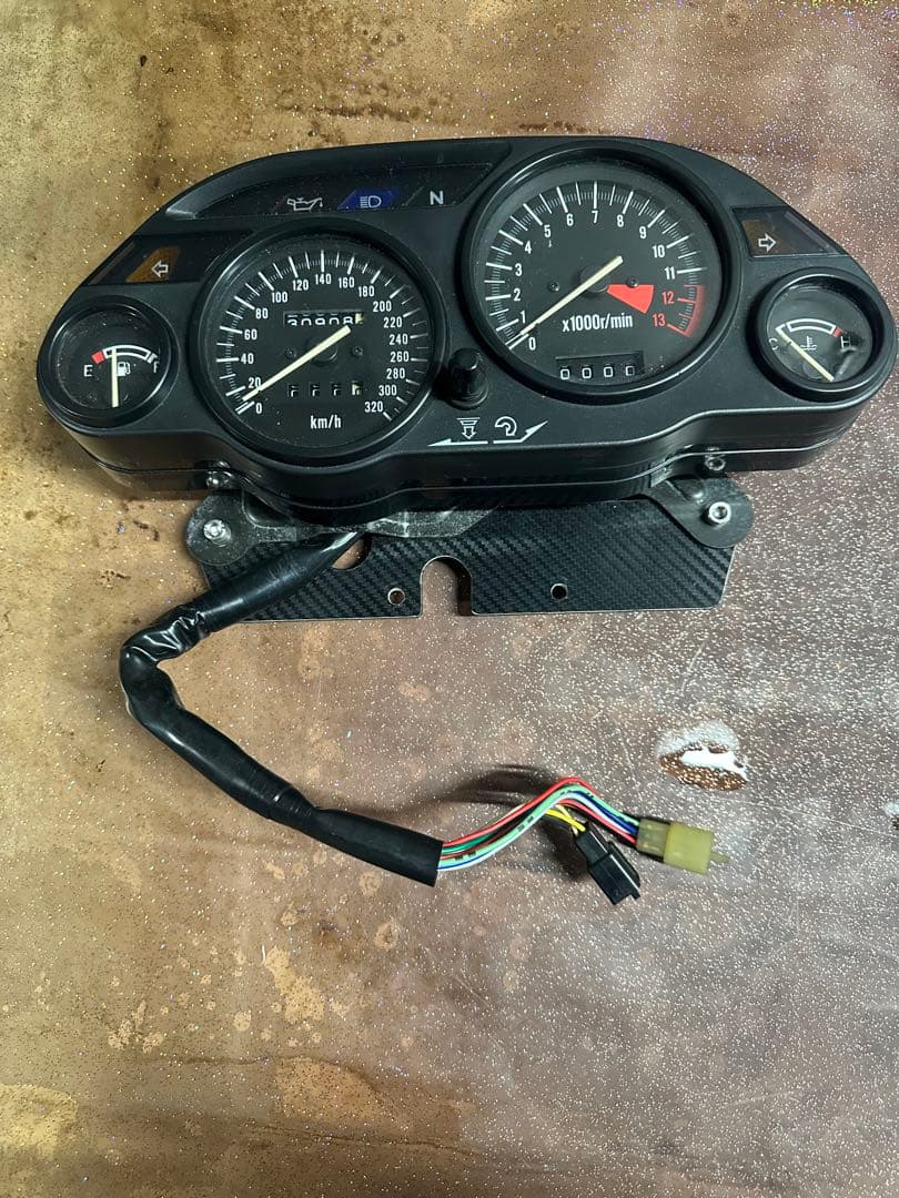 GPz900R用　zzr系メーター　ポン付け