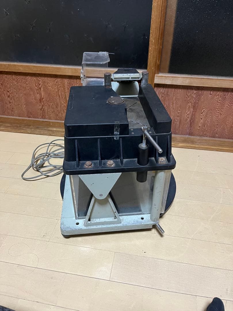 愛工　プロオカカ　電動鰹節削り機　かつお節削り　100v 業務用厨房機器店舗