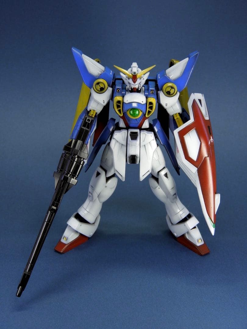 EG ウイングガンダム 全塗装製作品