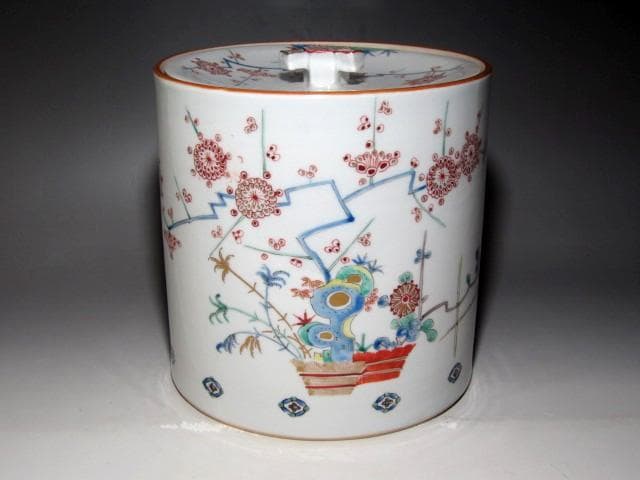 人間国宝　十三代酒井田柿右衛門　錦花鳥文水指　裏千家鵬雲斎花押ｋ13