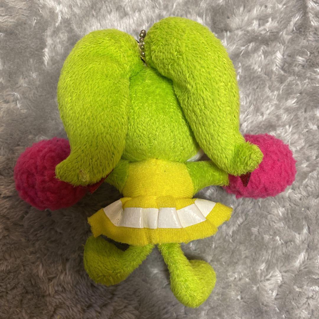 西野カナ カナラビット キーホルダー